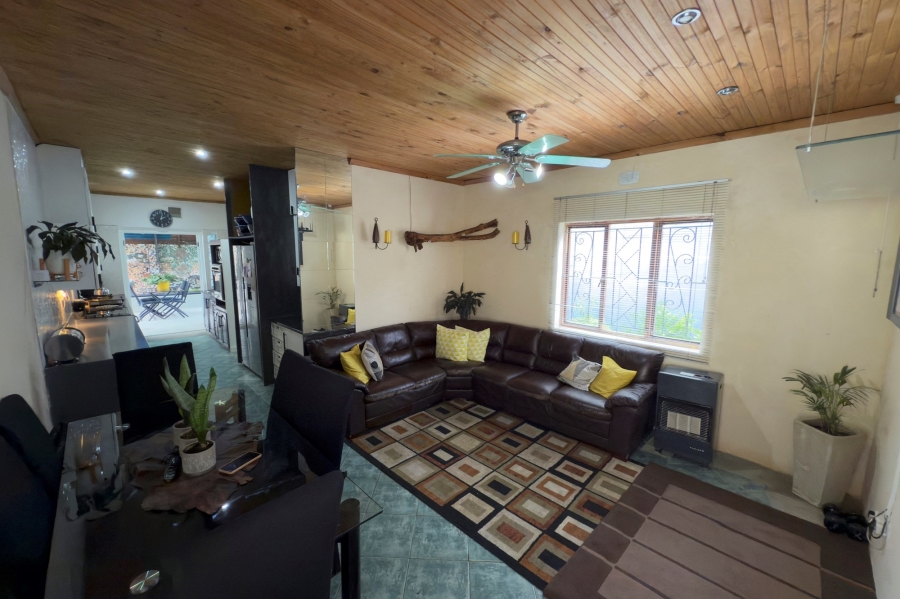 3 Bedroom Property for Sale in Kensington Western Cape